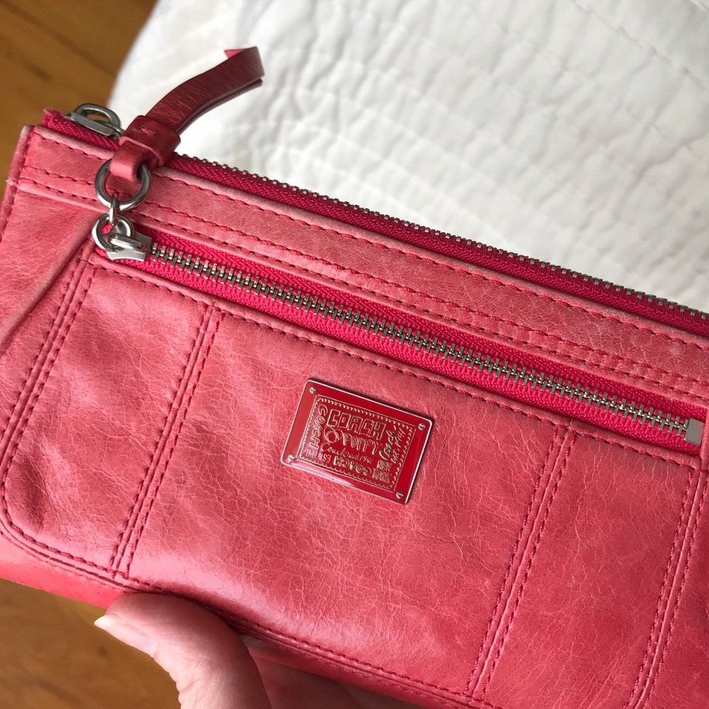 Coach Poppy wallet